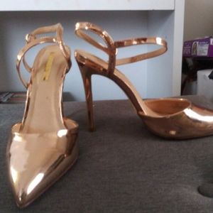 Gold Pumps Size 9
